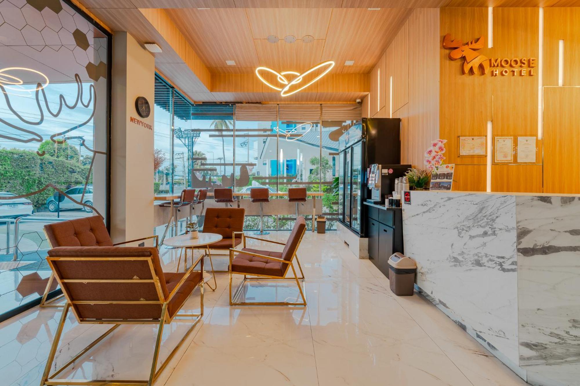 Moose Hotel Chiangmai Chiang Mai Extérieur photo